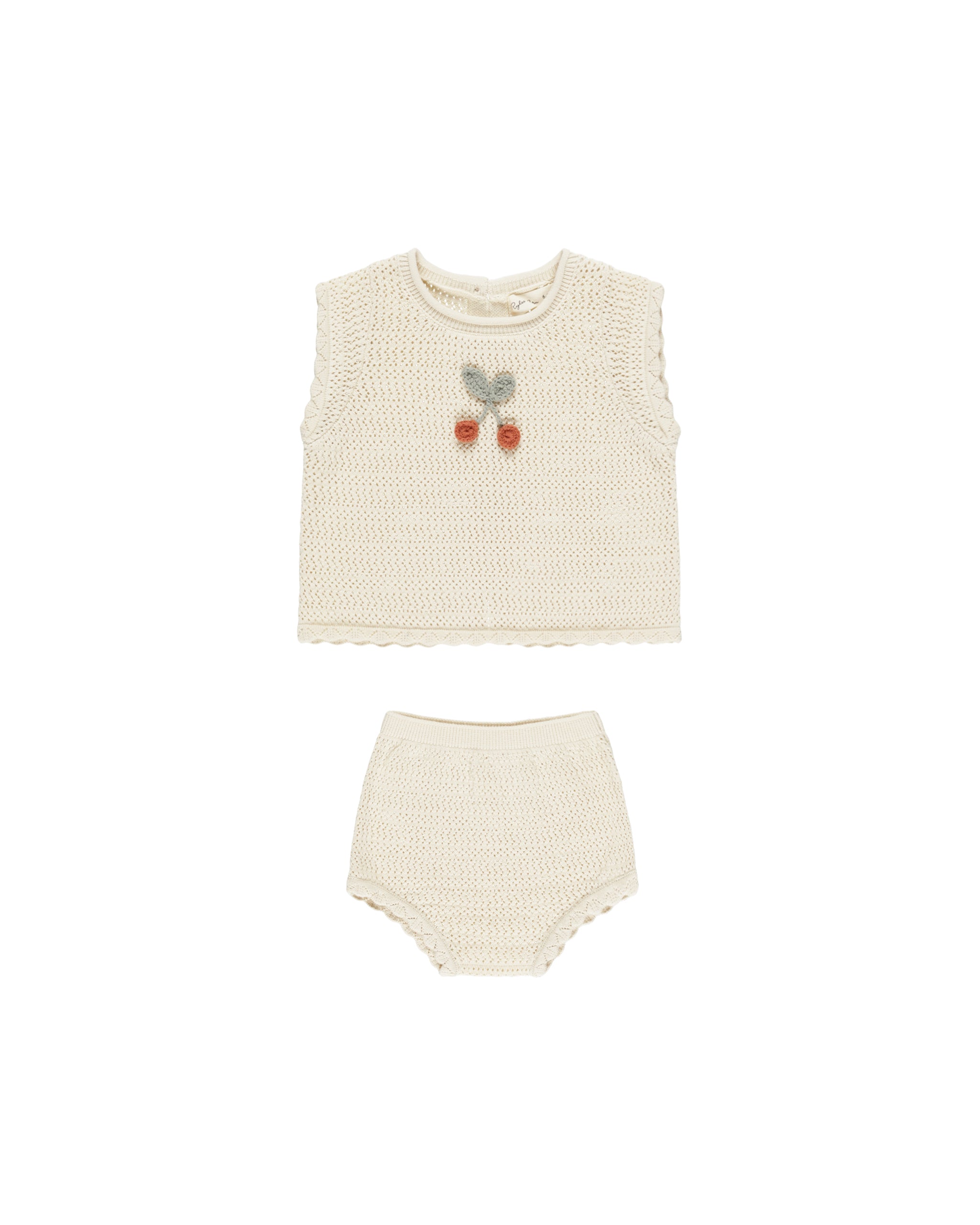 Scallop Crochet Baby Set || Cherry