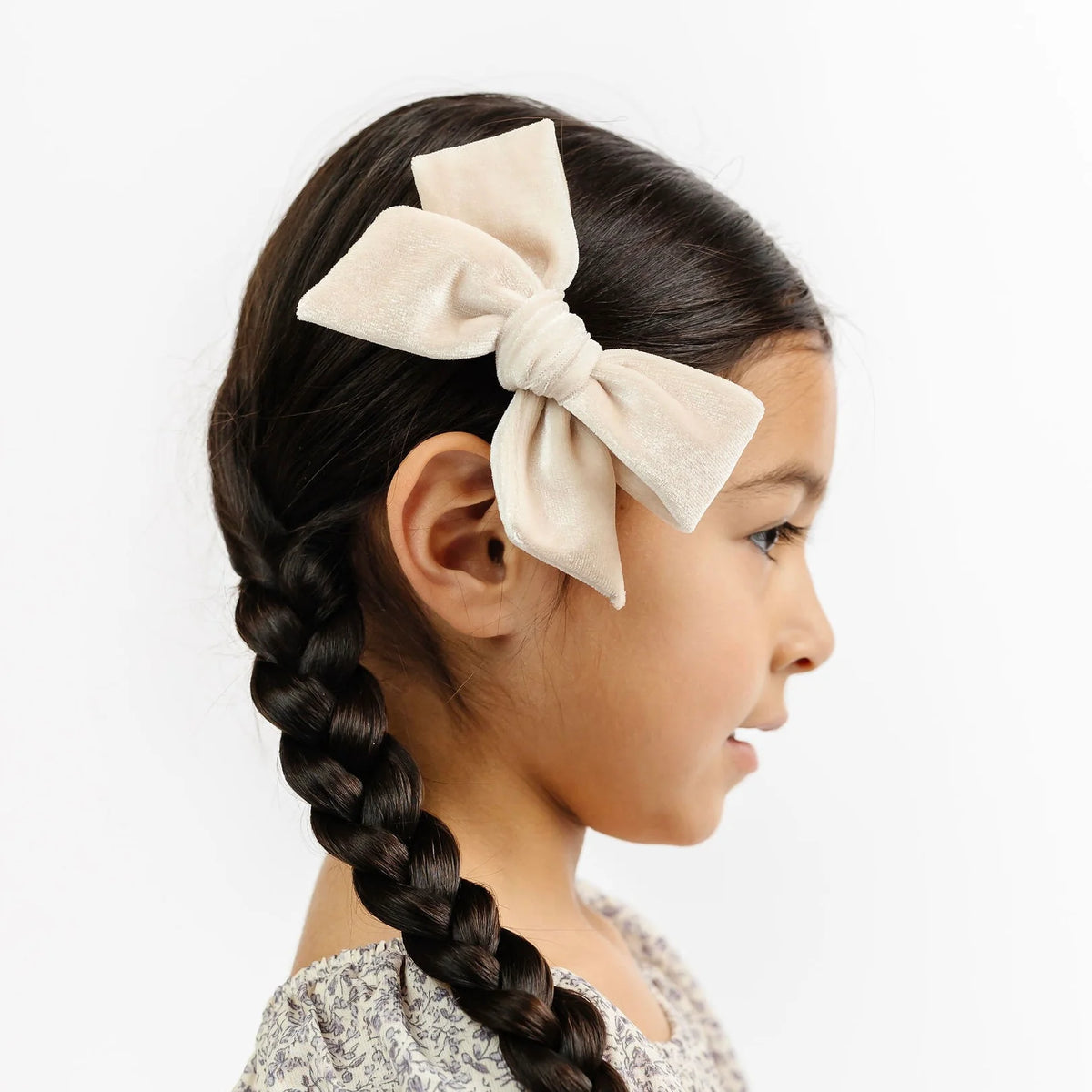 Velvet - Latte Bow Clip